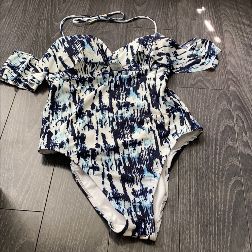 Abercrombie One Piece Swimsuit 🩱